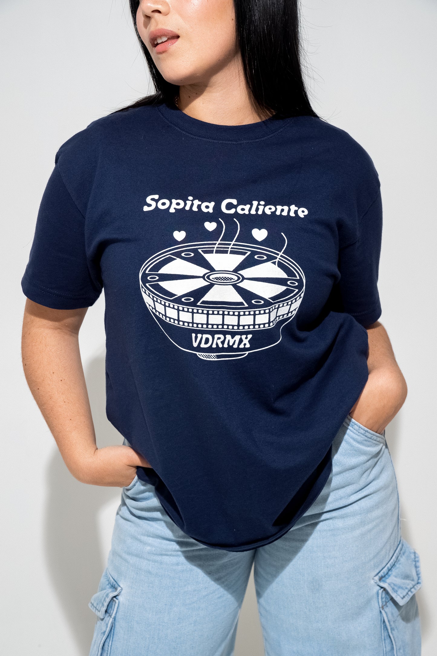 Sopita Caliente - Unisex Oversized Tee | CINEMA CLUB by Threz_